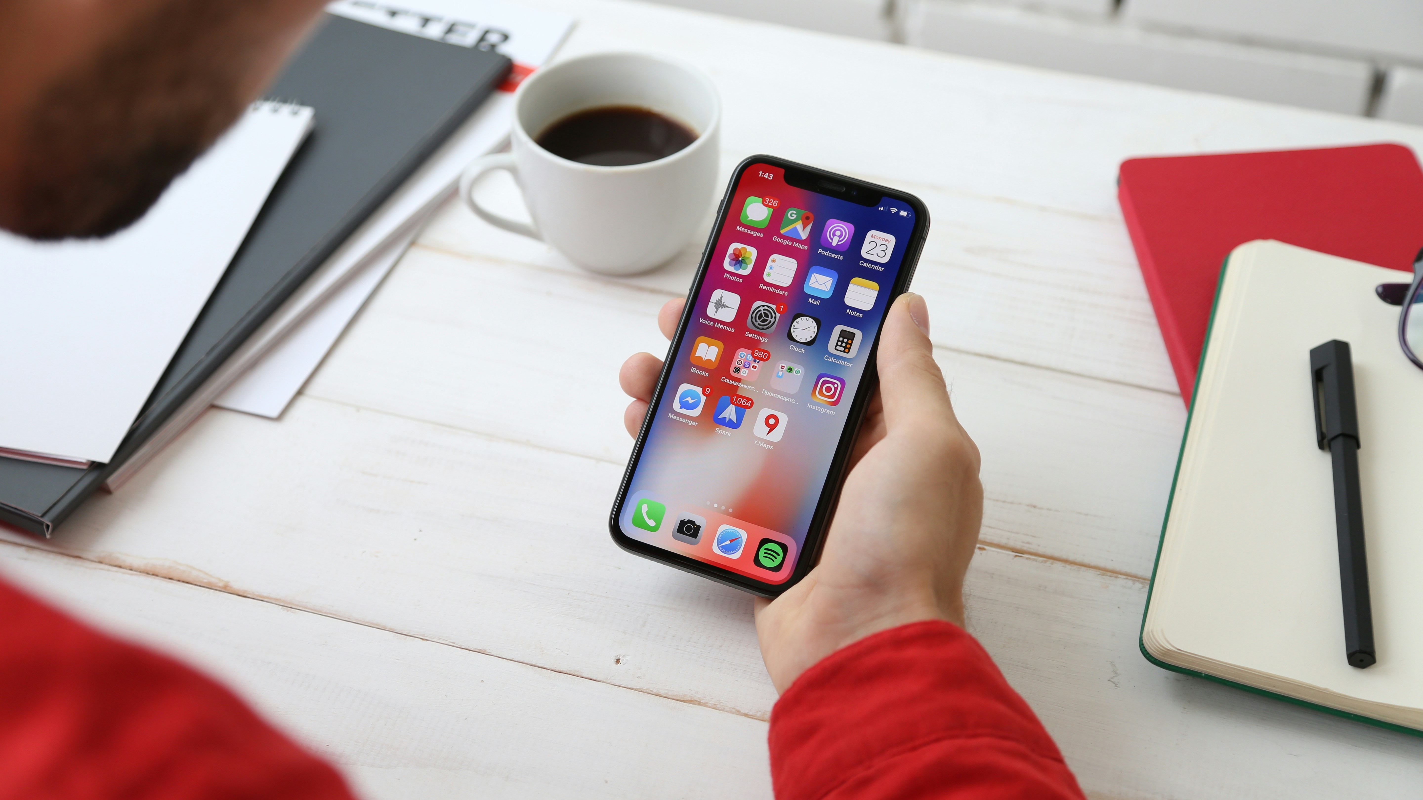 iPhone Showing Apps